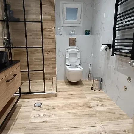 Comfort Corner 75m2 100mbs * Thessaloniki