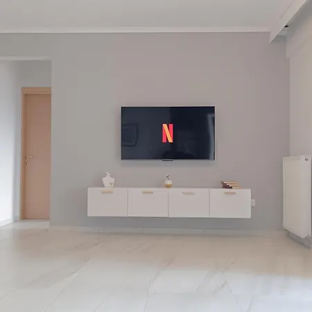 Comfort Corner 75m2 100mbs Thessaloniki