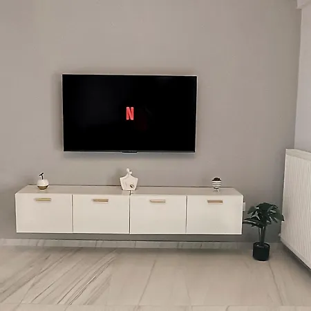 Comfort Corner 75m2 100mbs Thessaloniki